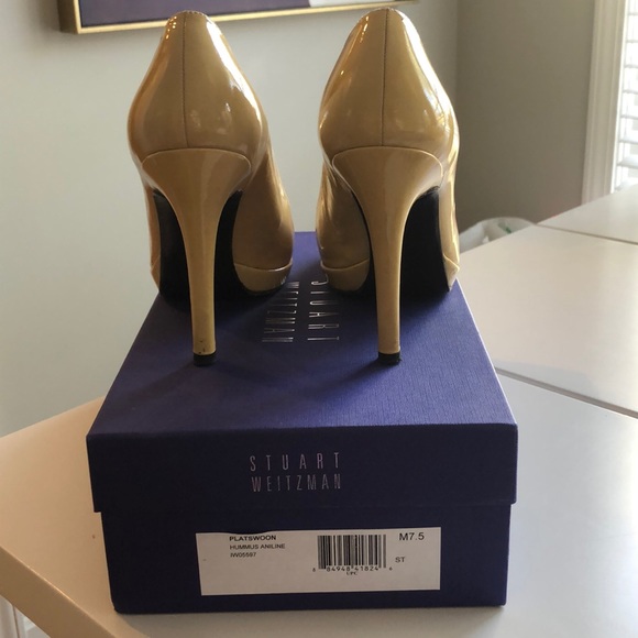 Stuart Weitzman Platswoon Pump - Picture 3 of 3